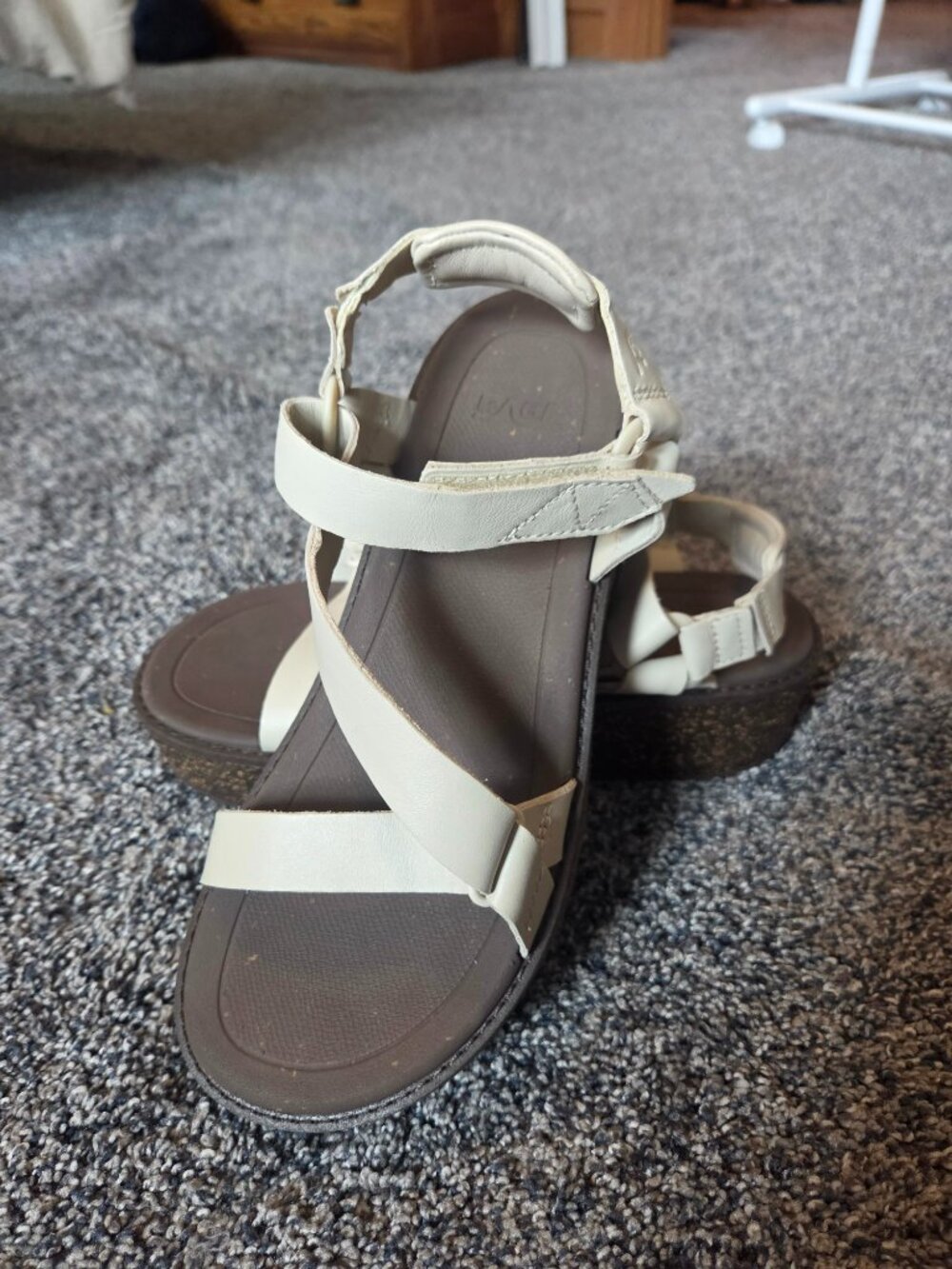 TEVA MADERA BIRCH LEATHER PLATFORM WEDGE SANDAL Size 7.5